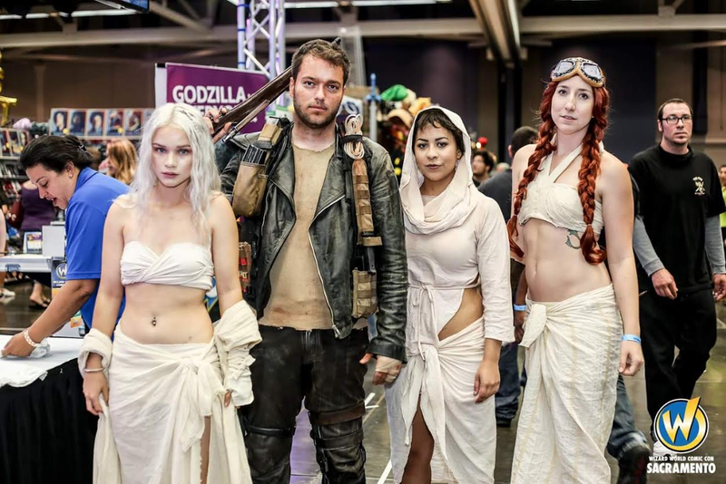 Illustration for article titled Full-Blooded Mad Max Cosplay